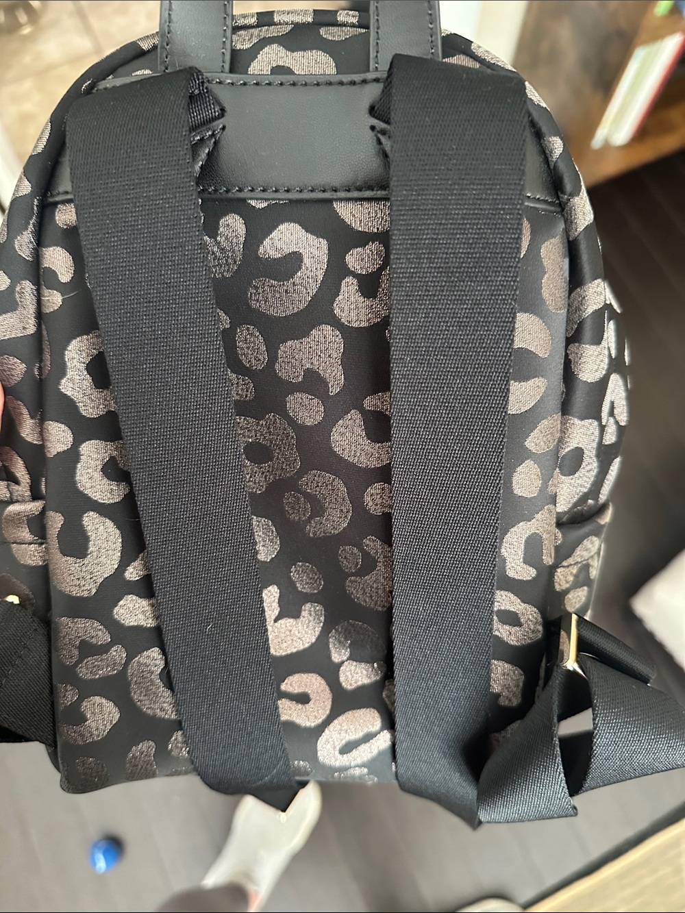 PRACTICALLY NEW kate spade black backpack with metallic taupe leopard print - Picture 4 of 5